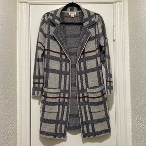 Monteau Long Gray Sweater with Black and Maroon Plaid/Stripes